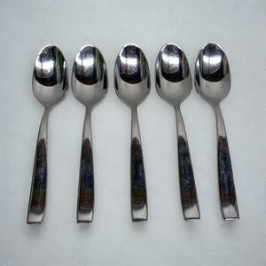 Lot Of 5 ONEIDA Large Spoons Flatware Silverware Stainless Steel Dining Kitchen